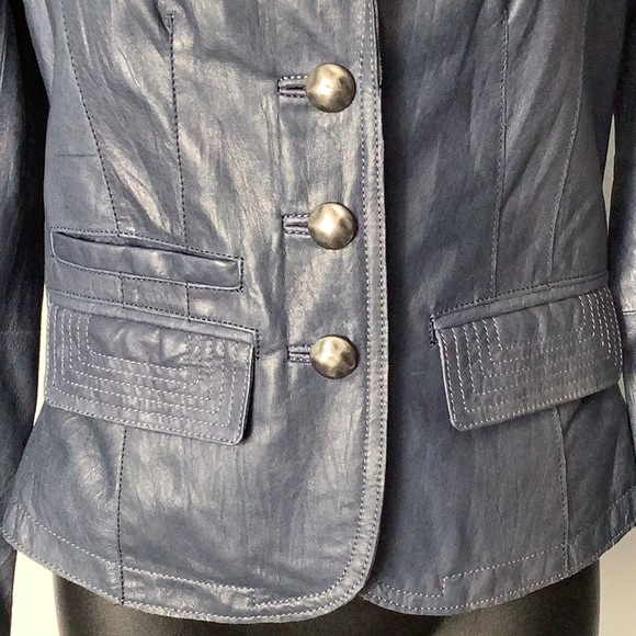 DANIER Leather Blazer - Picture 6 of 11